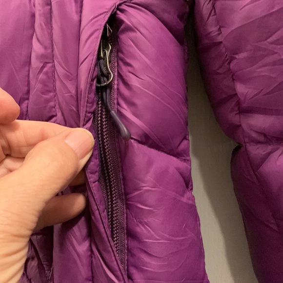 EUC The North Face Destiny down filled dark purple puffer jacket - Picture 6 of 17